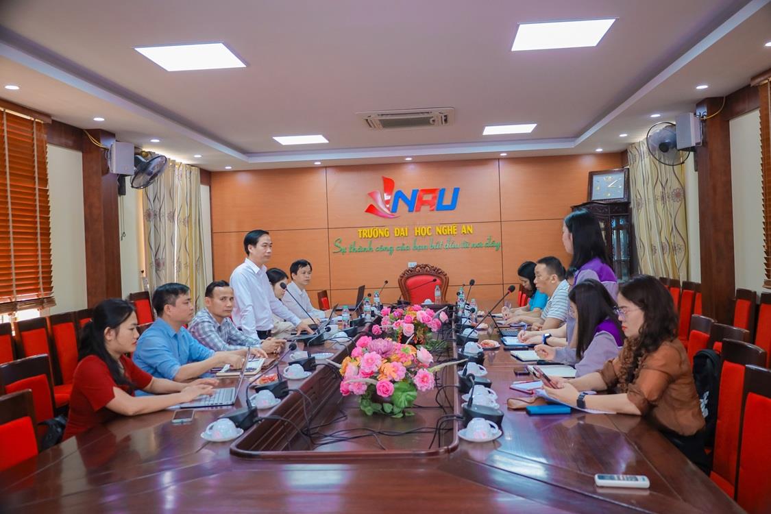 Thúc đẩy liên kết đào tạo – tuyển dụng giữa NAU và Công ty TNHH Luxshare-ICT (Nghệ An)