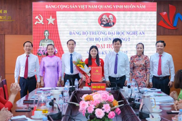 Các chi bộ trực thuộc Đảng bộ Trường Đại học Nghệ An tổ chức thành công đại hội chi bộ, nhiệm kỳ 2025 – 2027
