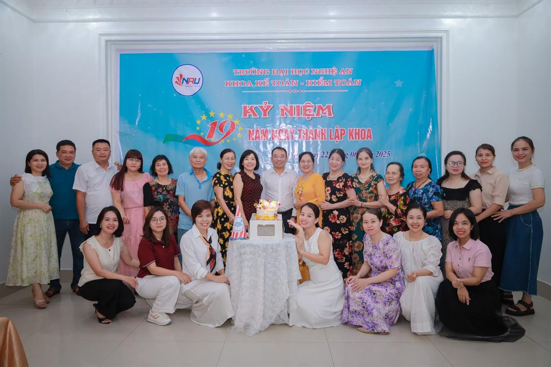 Khoa Kế toán – kiểm toán kỷ niệm 19 năm thành lập