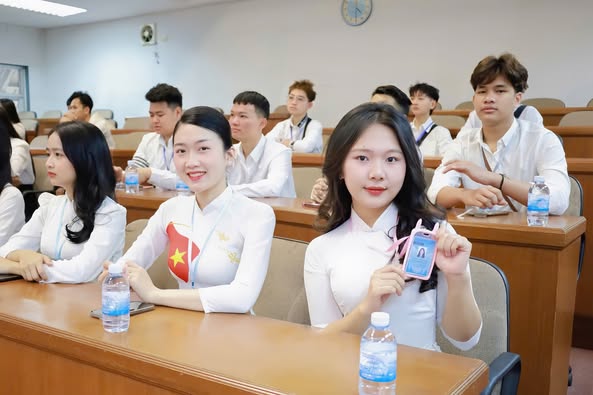 5 NGHỀ “HOT” CHO SINH VIÊN NGÀNH QUẢN TRỊ KINH DOANH TRONG 5 NĂM TỚI