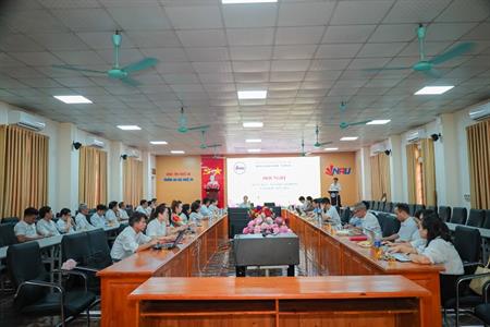 Khoa Khoa học cơ bản tổ chức thành công hội nghị viên chức – người lao động năm học 2025 – 2026