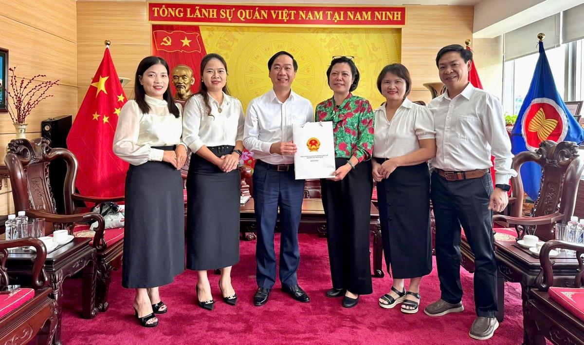 Tăng cường quan hệ đối ngoại – Đẩy mạnh hợp tác quốc tế trong giáo dục: Trường Đại học Nghệ An từng bước vươn tầm khu vực