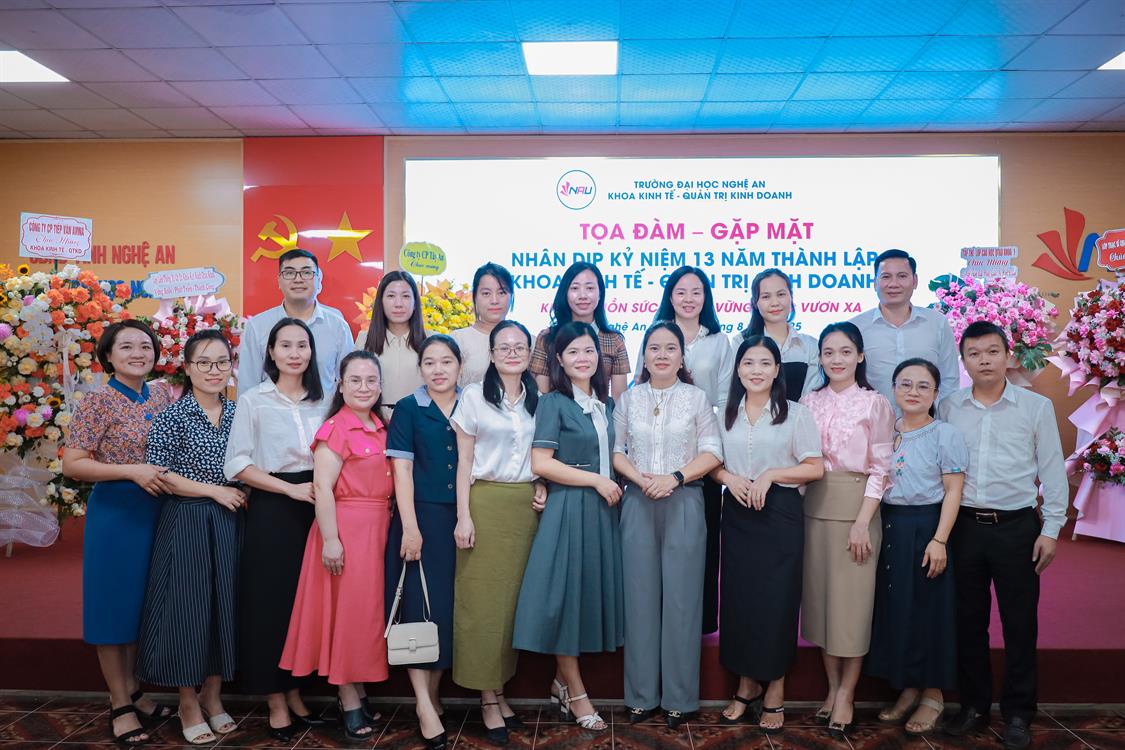KỶ NIỆM 13 NĂM THÀNH LẬP KHOA KINH TẾ – QUẢN TRỊ KINH DOANH