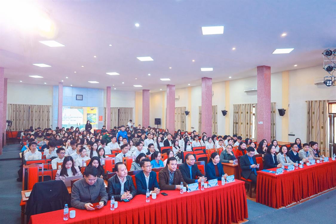 TRƯỜNG ĐẠI HỌC NGHỆ AN – NƠI ƯƠM MẦM NHỮNG CÔNG DÂN TRẺ ƯU TÚ
