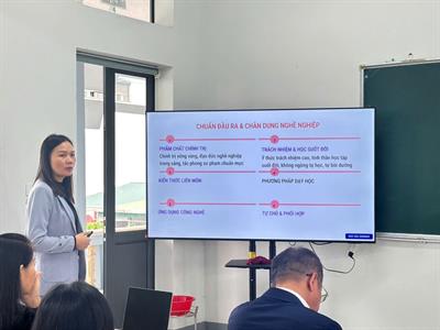 Khoa Giáo dục tổ chức Semina khoa học : Xây dựng CV cho sinh viên ngành SPKHTN