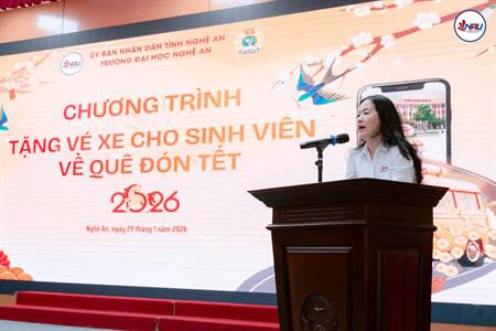 TẾT YÊU THƯƠNG TẠI TRƯỜNG ĐẠI HỌC NGHỆ AN