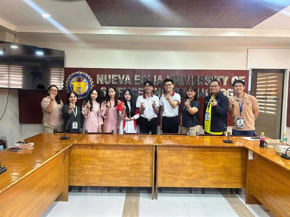 CHÚNG MÌNH ĐÃ CÓ MẶT TẠI PHILIPPINES – HÀNH TRÌNH THANH XUÂN ĐÁNG NHỚ CỦA SINH VIÊN NAU