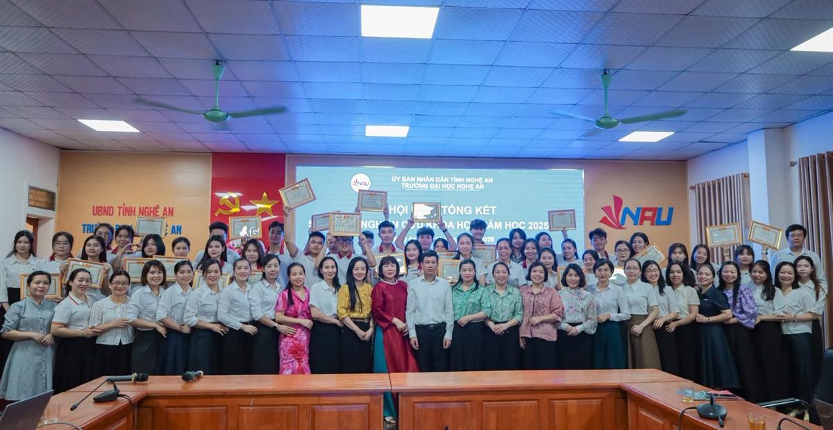 Hội nghị tổng kết hoạt động sinh viên Nghiên cứu khoa học cấp trường năm học 2025-2026