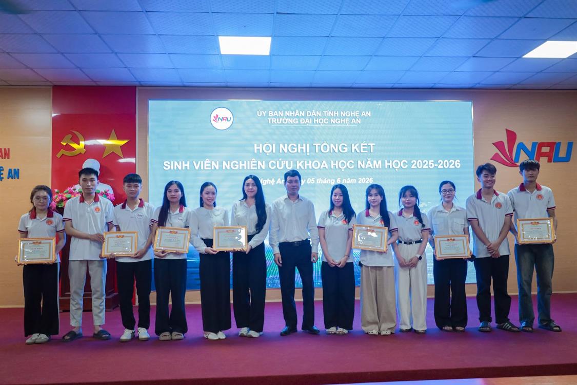 Lan tỏa tinh thần nghiên cứu khoa học, thúc đẩy đổi mới sáng tạo trong sinh viên Trường Đại học Nghệ An