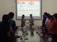 Chi bộ Nông Lâm Ngư tổ chức lễ kết nạp Đảng viên mới