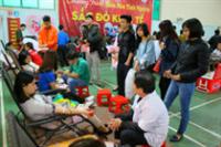 ĐẠI HỌC KINH TẾ NGHỆ AN: NGÀY HỘI HIẾN MÁU TÌNH NGUYỆN “SẮC ĐỎ KINH TẾ”