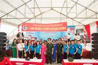 ĐOÀN TRƯỜNG ĐẠI HỌC KINH TẾ NGHỆ AN: HƯỞNG ỨNG PHONG TRÀO “TÔI YÊU TỔ QUỐC TÔI”.