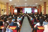 Hội thảo khoa học: “ Phát huy hiệu quả giờ thảo luận trong giảng dạy các môn Lý luận chính trị theo học chế tín chỉ ở Trường Đại học Kinh tế Nghệ An”.