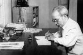 Làm theo Di chúc của Người và giữ trọn lời thề với Người