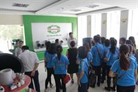 Sinh viên Khoa Kế toán- Phân tích thực tế tại Công ty TNHH Nhựa thiếu niên tiền phong