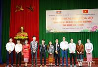 Sinh viên Lào trường Đại học Kinh tế Nghệ An đạt giải 3 thi hùng biện Tiếng Việt