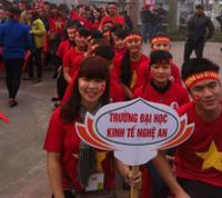 Sinh viên Trường Đại học Kinh tế Nghệ An hưởng ứng “Ngày Chủ nhật Đỏ” lần thứ 7.