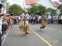 Tổ chức sinh hoạt tập thể