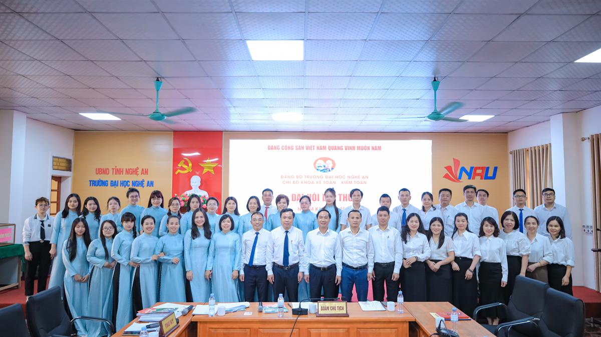 Chi bộ Khoa Kế toán – Kiểm toán tổ chức thành công  Đại hội nhiệm kỳ 2025–2027