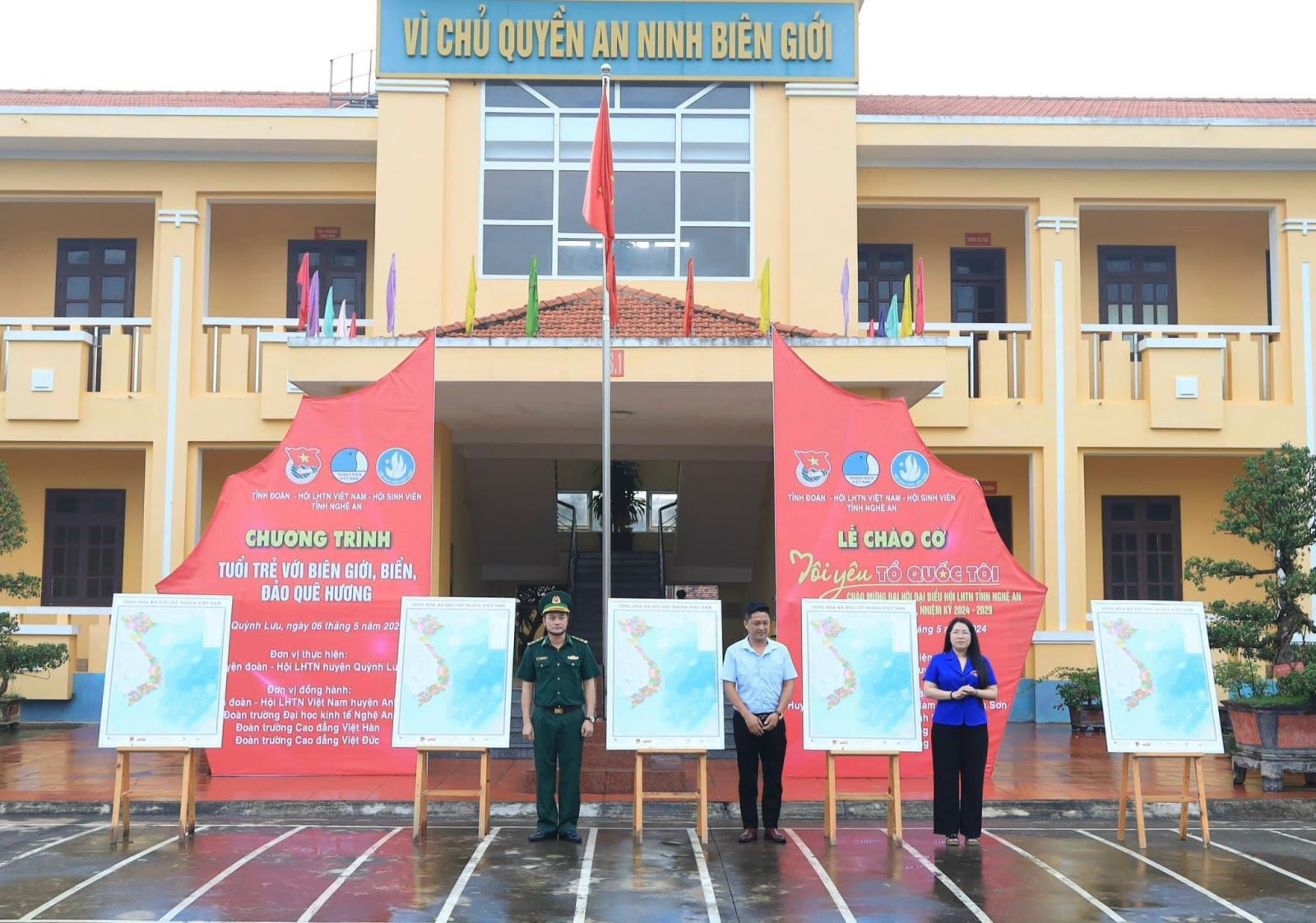 Lễ chào cờ “Tôi yêu Tổ quốc tôi” – Tuổi trẻ vì biên giới, biển, đảo quê hương