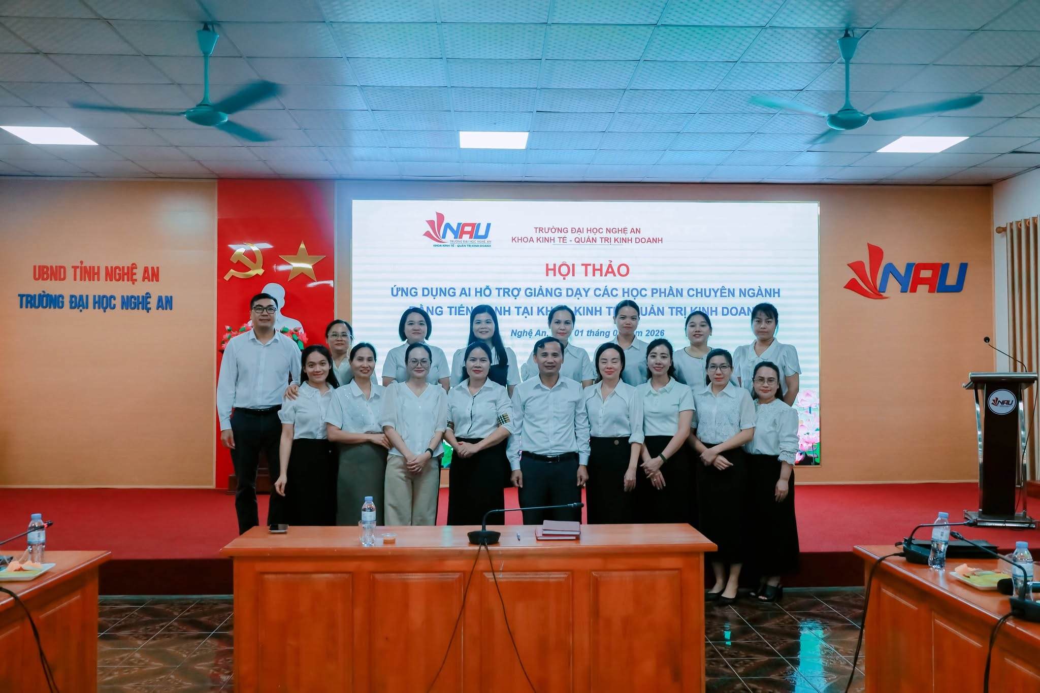 Hội thảo khoa học cấp Khoa: Ứng dụng AI hỗ trợ giảng dạy các học phần chuyên ngành bằng tiếng Anh