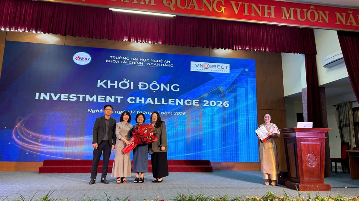 Khởi động chương trình Investment Challenge và tập huấn đầu tư tài chính bền vững tại Trường Đại học Nghệ An