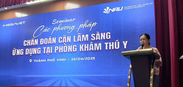 Bộ môn Chăn nuôi thú y tổ chức thành công seminar “Hiểu biết về máu, các kỹ thuật lấy máu, XN máu và các phương pháp XN cận lâm sàng thú cưng”