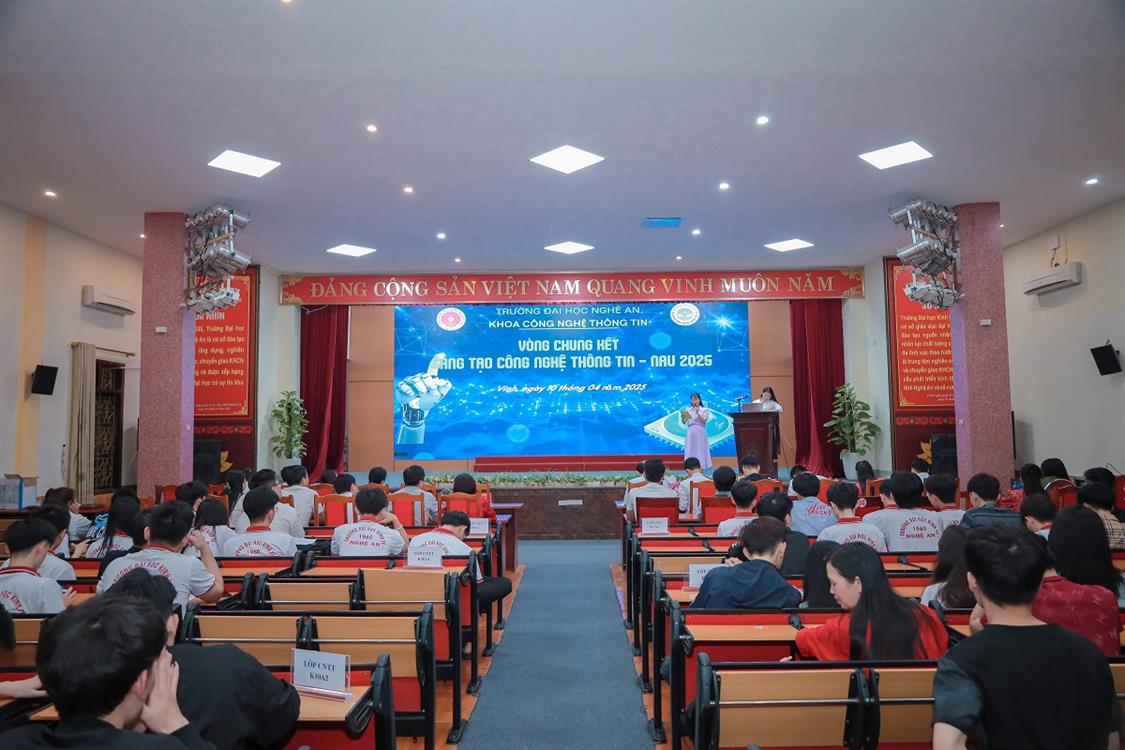 Chung kết cuộc thi Sáng tạo CNTT NAU 2025