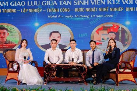Lan tỏa tinh thần “Ra trường – Lập nghiệp – Thành công”: Cựu sinh viên NAU trở lại, truyền lửa đam mê và khát vọng cho thế hệ tiếp nối