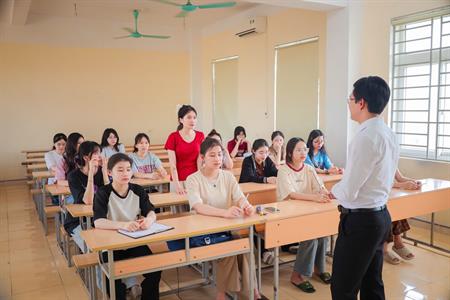Sư phạm Tiểu học – cánh cửa vào nghề giáo đầy yêu thương và trách nhiệm
