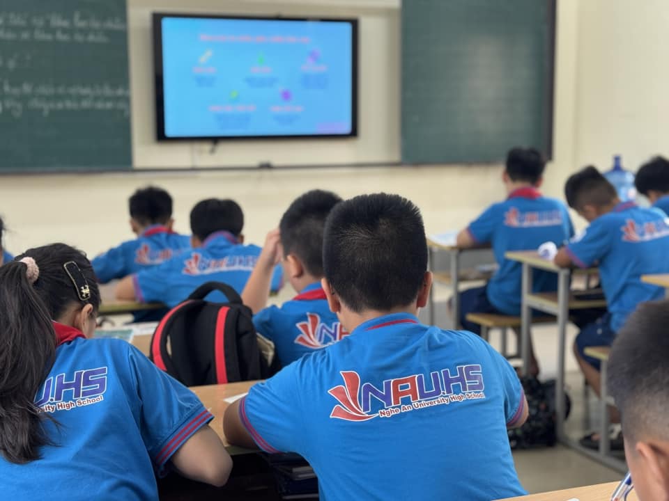 HỌC SINH LỚP 6 ỔN ĐỊNH NỀ NẾP – VỮNG VÀNG CHO HÀNH TRÌNH MỚI