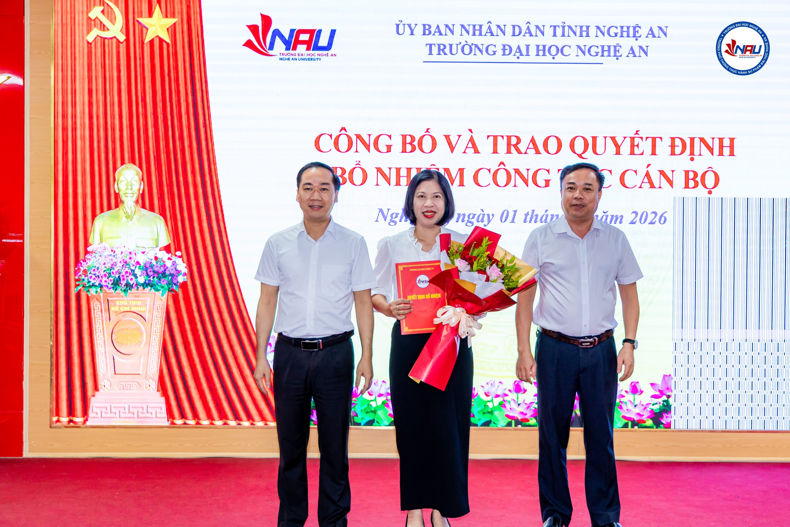 TRƯỜNG ĐẠI HỌC NGHỆ AN CÔNG BỐ VÀ TRAO QUYẾT ĐỊNH BỔ NHIỆM HIỆU TRƯỞNG TRƯỜNG PHỔ THÔNG THỰC HÀNH SƯ PHẠM