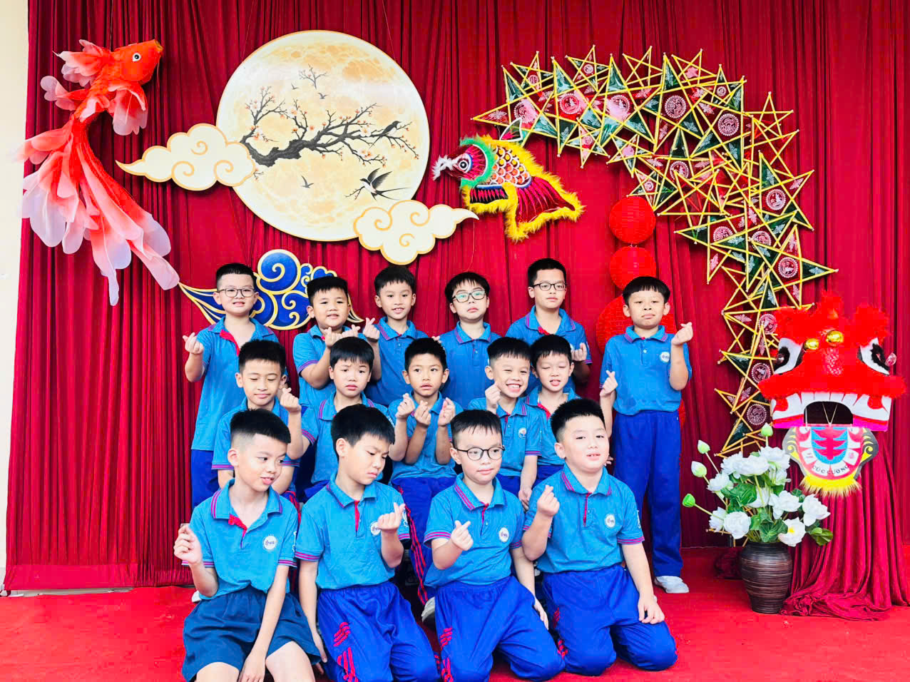 VUI TẾT TRUNG THU – RỘN RÀNG ĐÊM HỘI TRĂNG RẰM